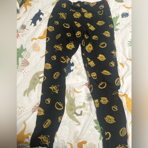 Sesame Street leggings :) - Picture 1 of 1